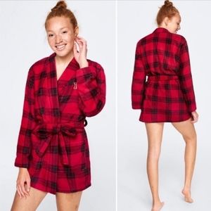 PINK Victorias Secret plush red plaid robe xs/s